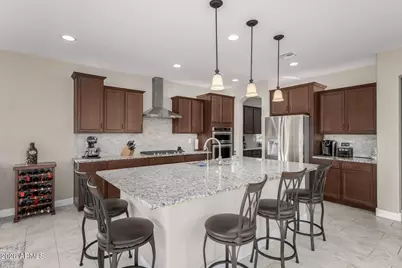 11049 E Thatcher Avenue, Mesa, AZ 85212 - Photo 34