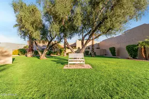 7955 E Chaparral Rd, Scottsdale, AZ 85250 - Photo 24