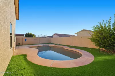 8070 N 110th Avenue, Peoria, AZ 85345 - Photo 34