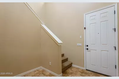 1544 E Hummingbird Way, Gilbert, AZ 85297 - Photo 4