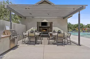 1034 S Sunset Dr, Chandler, AZ 85286 - Photo 42