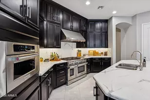 2909 E Harwell Rd, Phoenix, AZ 85042 - Photo 8