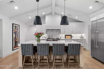 4636 E Calle Ventura --, Phoenix, AZ 85018 - Photo 6