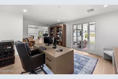 4636 E Calle Ventura --, Phoenix, AZ 85018 - Photo 32