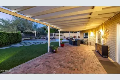 2260 E Palmaire Avenue, Phoenix, AZ 85020 - Photo 48