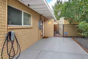 2260 E Palmaire Ave, Phoenix, AZ 85020 - Photo 52