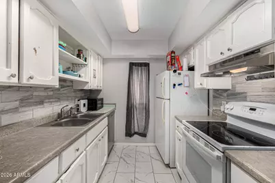 3131 W Cochise Drive #157, Phoenix, AZ 85051 - Photo 4