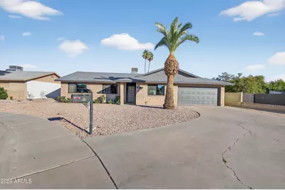 701 N Apache Drive, Chandler, AZ 85224 - Photo 1