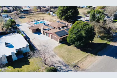 8705 W Lillian Lane S, Tolleson, AZ 85353 - Photo 4