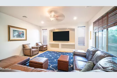 7609 S 18th Way, Phoenix, AZ 85042 - Photo 12