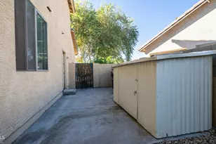 7609 S 18th Way, Phoenix, AZ 85042 - Photo 36