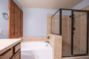 7609 S 18th Way, Phoenix, AZ 85042 - Photo 22