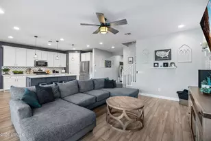 13188 W Redstone Dr, Peoria, AZ 85383 - Photo 12