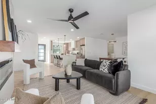 3934 E Sahuaro Dr, Phoenix, AZ 85028 - Photo 10