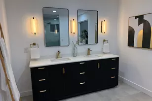 3934 E Sahuaro Dr, Phoenix, AZ 85028 - Photo 8