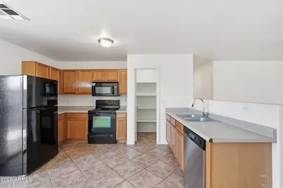 15104 N 156th Lane, Surprise, AZ 85379 - Photo 10