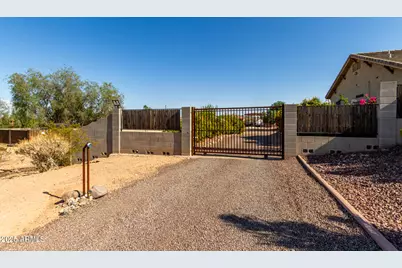 11331 W Prickly Pear Trail, Peoria, AZ 85383 - Photo 42