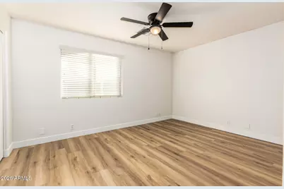 15707 W Elm Street, Surprise, AZ 85374 - Photo 14