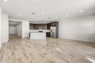 15811 W Winslow Avenue, Goodyear, AZ 85338 - Photo 8