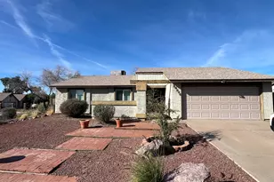 10038 S 46th Pl, Phoenix, AZ 85044 - Photo 1