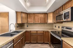 5341 N 2nd Dr, Phoenix, AZ 85013 - Photo 10