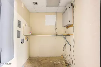 260 N Gilbert Road, Mesa, AZ 85203 - Photo 30