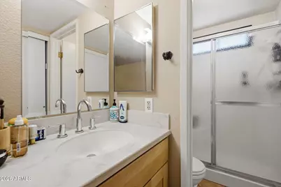 8947 W Clarendon Avenue, Phoenix, AZ 85037 - Photo 24