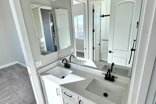 1579 W Lucky Ln, Queen Creek, AZ 85144 - Photo 20