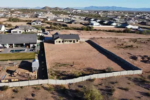 1579 W Lucky Ln, Queen Creek, AZ 85144 - Photo 4