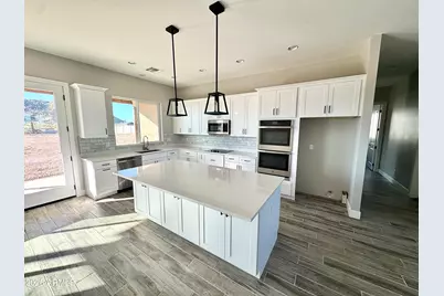 1579 W Lucky Lane, Queen Creek, AZ 85144 - Photo 8