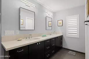 2045 E Ruby Ln, Phoenix, AZ 85024 - Photo 32