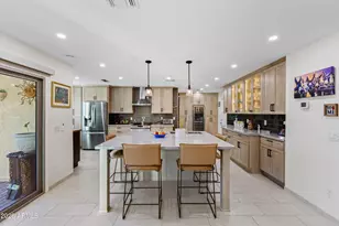 2045 E Ruby Ln, Phoenix, AZ 85024 - Photo 14