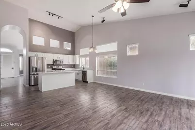 7037 E Regina Street, Mesa, AZ 85207 - Photo 6