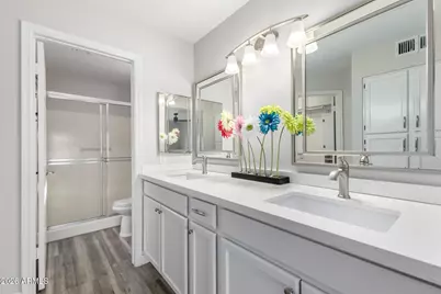 908 S 78th Place, Mesa, AZ 85208 - Photo 4