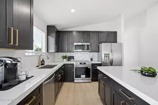 934 S Navajo Ct, Chandler, AZ 85224 - Photo 12