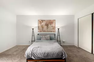 915 S Hacienda Dr, Tempe, AZ 85281 - Photo 14