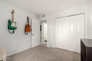 915 S Hacienda Dr, Tempe, AZ 85281 - Photo 22