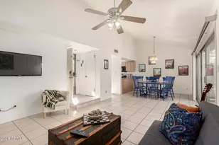 915 S Hacienda Dr, Tempe, AZ 85281 - Photo 4