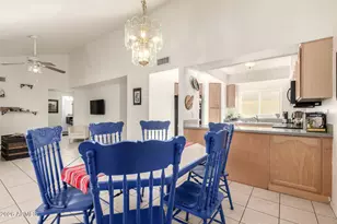 915 S Hacienda Dr, Tempe, AZ 85281 - Photo 10