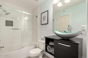 915 S Hacienda Dr, Tempe, AZ 85281 - Photo 20