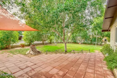 93 S 95th Street, Chandler, AZ 85224 - Photo 4