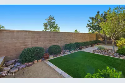 20757 W Minnezona Avenue, Buckeye, AZ 85396 - Photo 30