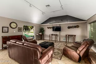 5525 E Thomas Rd, Phoenix, AZ 85018 - Photo 24