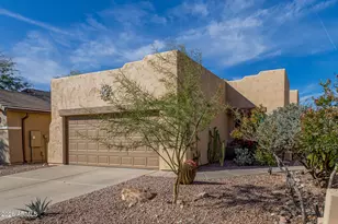 9740 E Stone Cir Ln, Gold Canyon, AZ 85118 - Photo 4