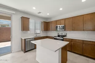 16505 W Whispering Wind Dr, Surprise, AZ 85387 - Photo 10