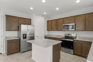 16493 W Whispering Wind Dr, Surprise, AZ 85387 - Photo 10