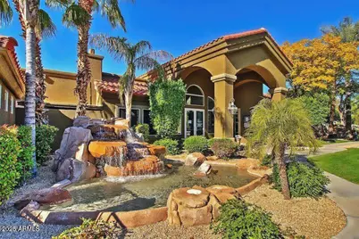 2929 W Yorkshire Drive #1040, Phoenix, AZ 85027 - Photo 1