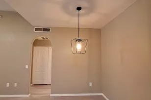 2929 W Yorkshire Dr, Phoenix, AZ 85027 - Photo 6