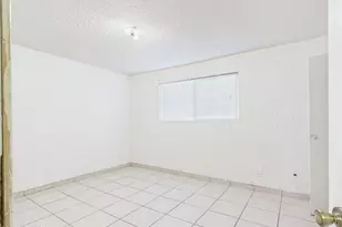 3027 N 37th St, Phoenix, AZ 85018 - Photo 4