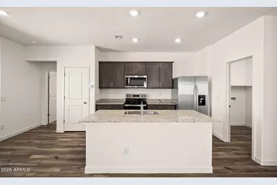 610 W Red Hawk Court, Casa Grande, AZ 85122 - Photo 2